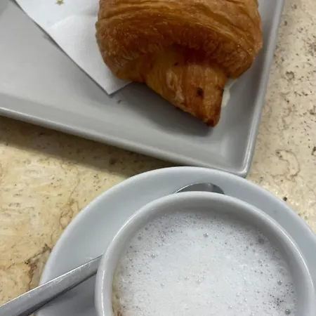 Domus Alma Oda ve Kahvaltı